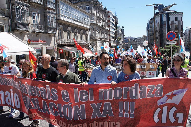 2016 05 01 ManifaPrimeiroMaioVigo33.JPG